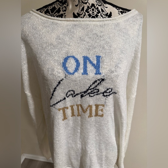 Maurice’s Sweater - Picture 5 of 8